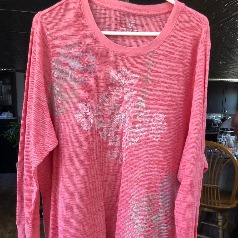 Plus Size Long sleeved top